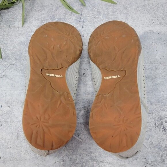 Merrell | High Rise Gray Sneakers - Picture 6 of 9